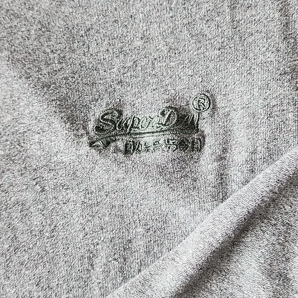 Mens SuperDry Long sleeve Tshirt - Picture 2 of 4